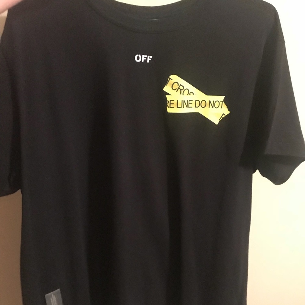 Off-white - Picture 2 of 2
